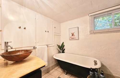 Jonesville House | 6B Relaxing Yadkin Valley Escape