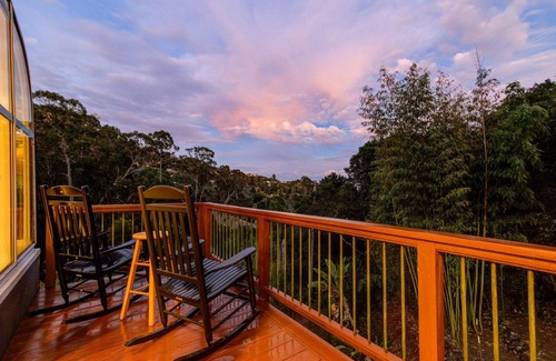 Country Club House | 6BD/4BA Hilltop Home w/Hot Tub, Billiards, BBQ and Views!