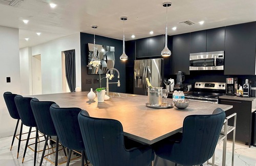 Saddlebrook Villa | 6BR 4BA TampaGolfVilla by AmericanVacationLiving