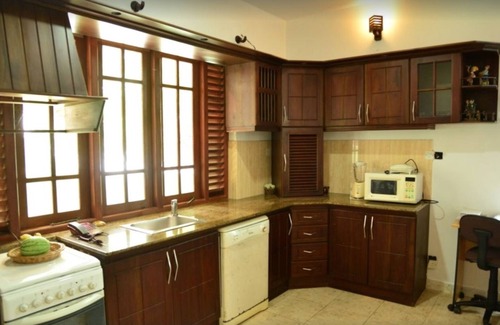 Hikkaduwa Villa | 6br Villa Arcadia in Kuruduwatha