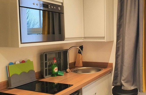 Swindon Apartment | 6Old Town Superior Studio,En-suite,High Speed WiFi