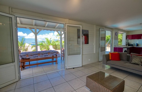 Trois-Ilets Villa | 7 bedrooms villa with sea view (MQTI09 16p)