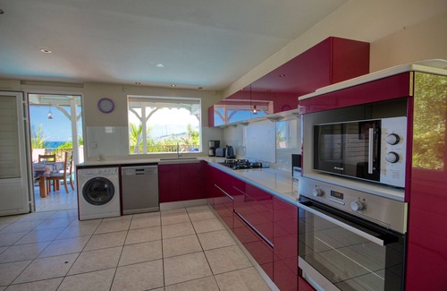 Trois-Ilets Villa | 7 bedrooms villa with sea view (MQTI09 16p)