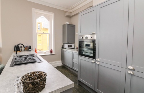Hele Cottage | 7 BELGRAVE APARTMENTS, romantic in Ilfracombe