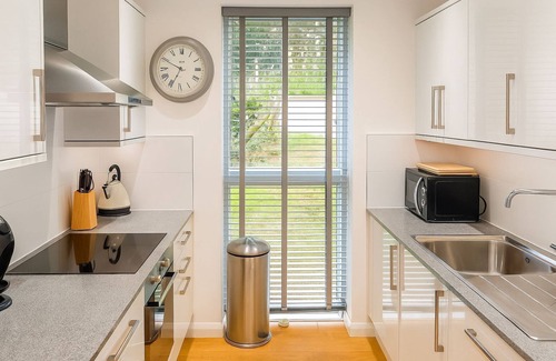 St Ives Apartment | 7 Cordyline Court - an apartment that sleeps 5 guests in 2 bedrooms