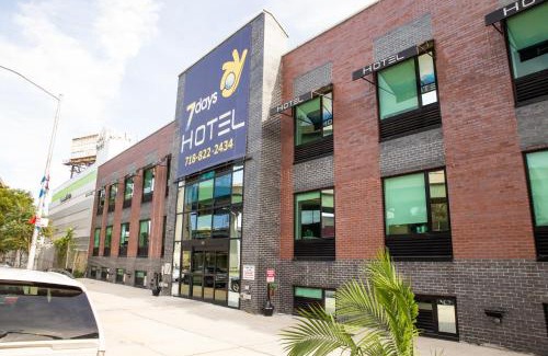 Castle Hill Hotel | 7 Days Hotel