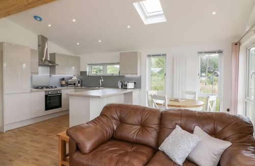 Dobwalls Cottage | 7 Meadow Retreat
