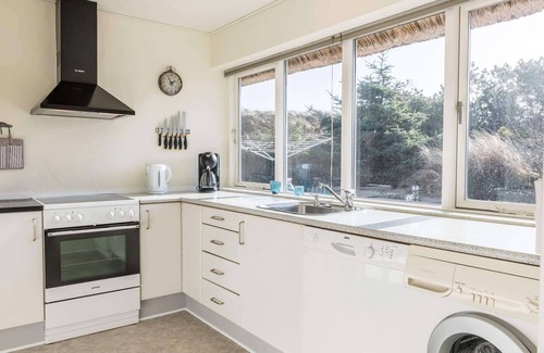 Henne Strand House | 7 person holiday home in Henne