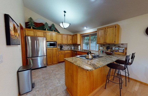 Deer Park House | 7 witchhazel | 3 BR/2 BA, Sleeps 6