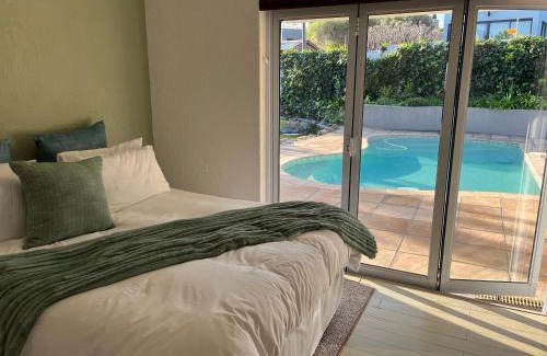 Bloubergstrand House | 70 on Brander