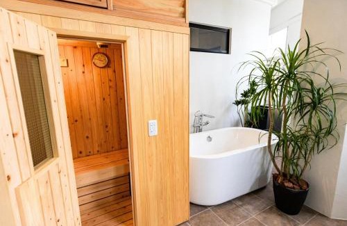 Taketomi-jima Taketomi-cho Villa | 730HOTELS.