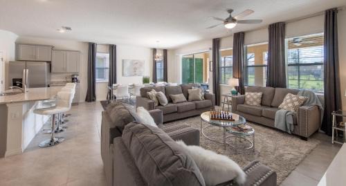 Loughman House | 7547OML-Solterra Resort