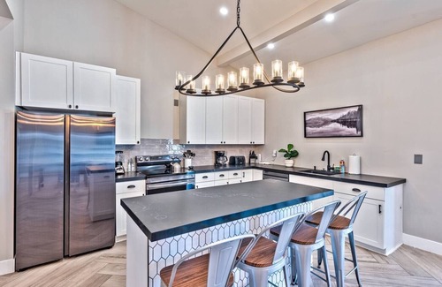 Enterprise House | 777Rentals - 7BR/4.5BA - Southwest Ranch