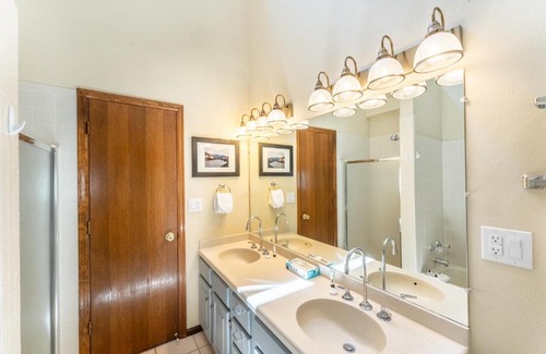 Frisco Villa | 79 Hawn Drive