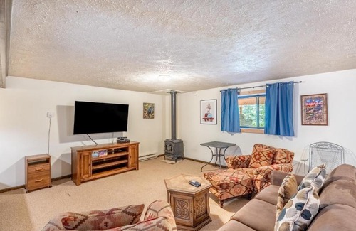 Frisco Villa | 79 Hawn Drive