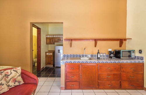 Loreto Villa | 7bdrm boutique hotel with AC, WiFi , heated pool convenient location.