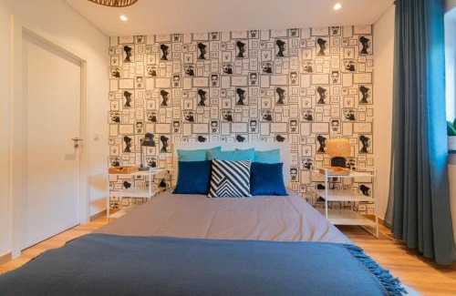 Santo Antonio dos Olivais Bed & Breakfast | 7Min to Uni Sé-Velha - AC - Work Desk - 300MBs WiFi - Suite 4