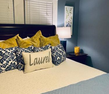 Laurel House | 7th Avenue Manor