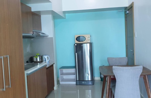Ermita Condo | 8 ADRIATICO RESIDENCES CONDOTEL STUDIO UNIT FACING MANILA BAY