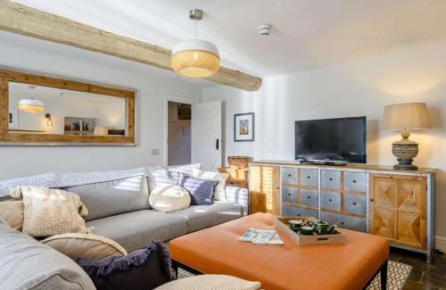 Southerndown House | 8 bed in Southerndown 86493