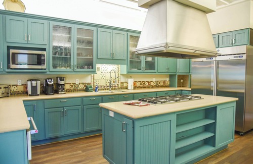 Red River House | 8 bedroom accommodation in Red River