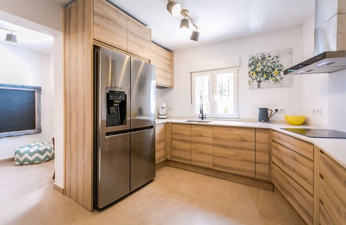 Balcon del Mar Villa | 8-bedroom beautiful villa. Walk to restaurants, shop. Swim-up bar, Bubbling Spa