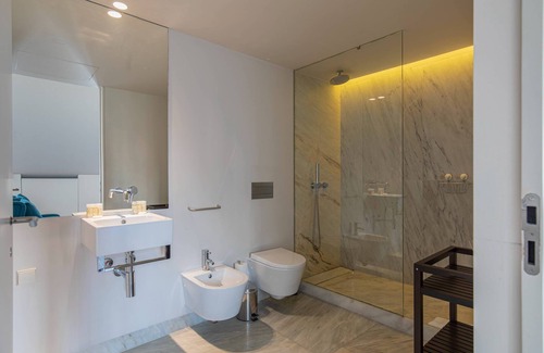 Sao Paulo Apartment | 8 Building Apartment 403 [T2] - River & Garden View