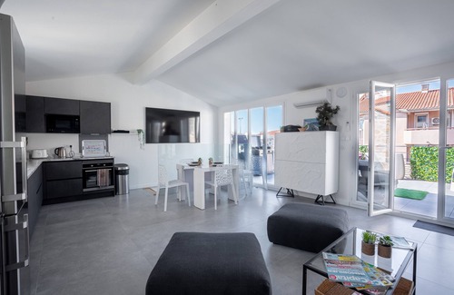 Cannes Old Town House | 8. house privatize 6 flats from duplex/penthouse to studio SEA view+close beach