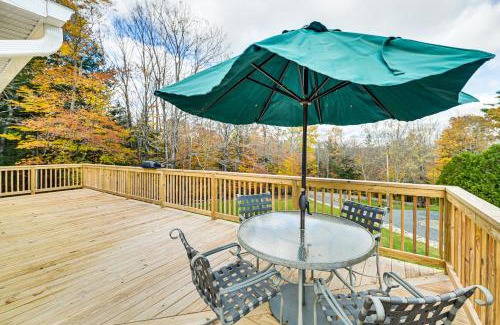 Stephentown House | 8 Mi to Jiminy Peak Resort Mtn-View Home with Deck