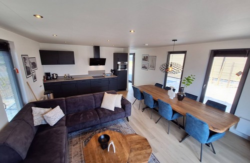 Enkhuizen House | 8-person accommodation with view