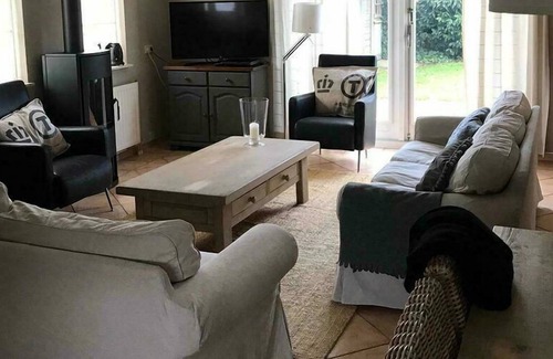 Wemeldinge House | 8-person detached holiday home in Wemeldinge