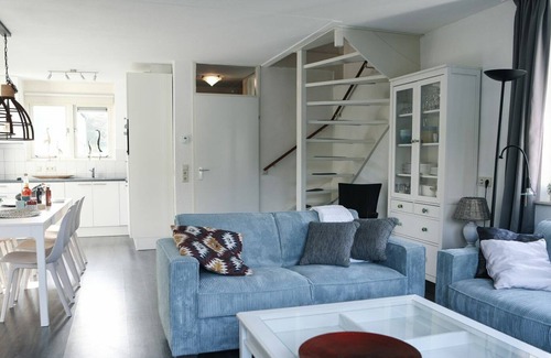 Wemeldinge House | 8-person detached holiday home in Wemeldinge