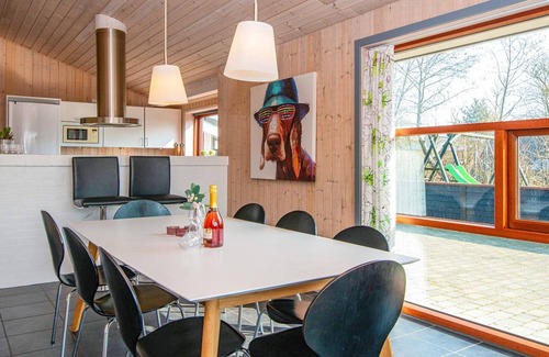 Pøt Strandby House | 8 person holiday home in Juelsminde