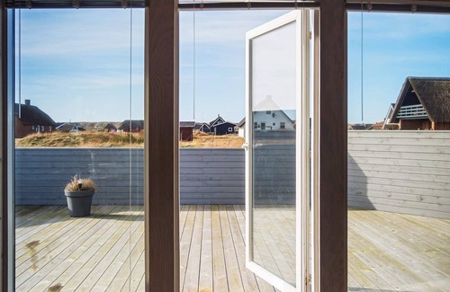 Vrist Strand House | 8 person holiday home in Harboøre