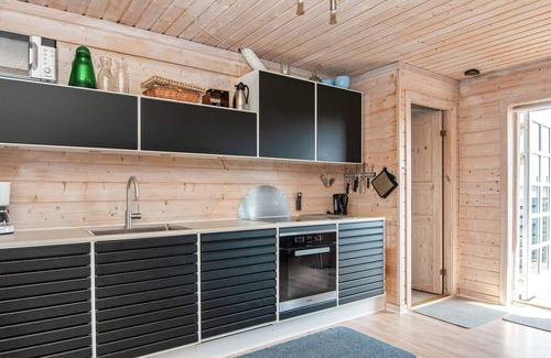 Vrist Strand House | 8 person holiday home in Harboøre