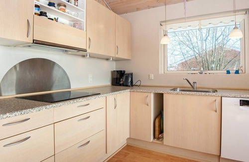 Remmer Strand House | 8 person holiday home in Struer-By Traum