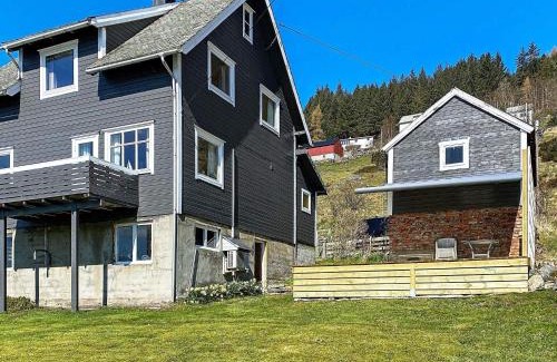 Barmen House | 8 person holiday home in Barmen