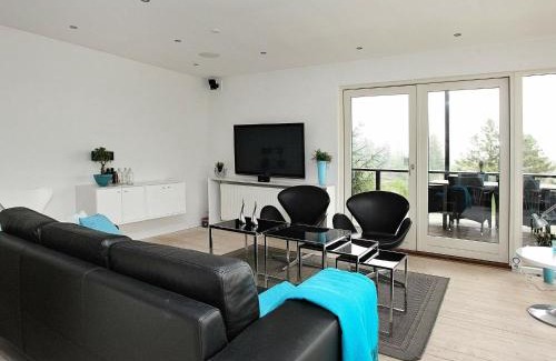 Tranum House | 8 person holiday home in Brovst-By Traum