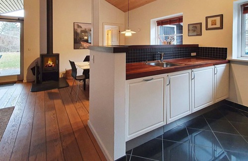 Hoeve Strand House | 8 person holiday home in Asnæs