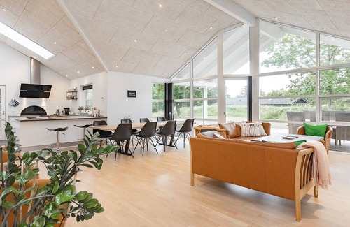 Hou House | 8 person holiday home in Hals-By Traum