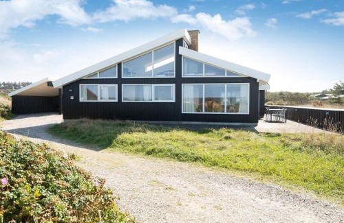 Lonstrup House | 8 person holiday home in Hjørring