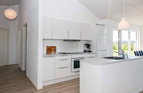 Skaven Strand House | 8 person holiday home in Tarm