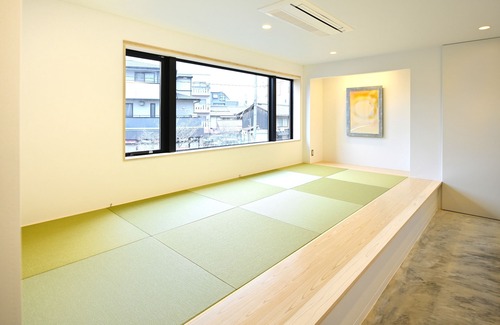 Sakyo Ward House | 80-square-meter room overlooking the Ritz-Carlton, Kyoto and the Kamo River. Limited to 1 couple per day.