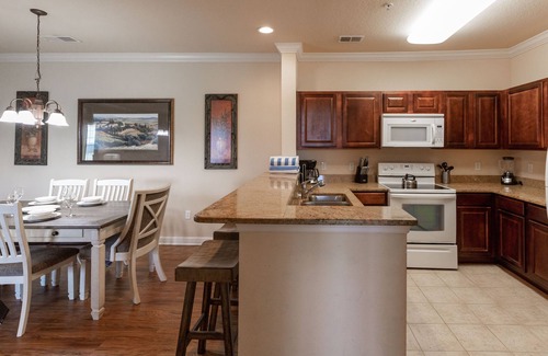 Four Corners Condo | 8000TW Unit 4403- Tuscana Resort by RedAwning