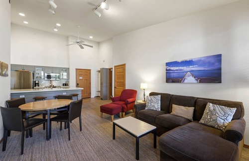 Olympic Valley Condo | 801 | Modern 2BD - King + Bunks, Pool & Sauna