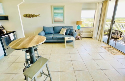 Fort Myers Beach Apartment | #808 Gulf View at Lovers Key Beach Club