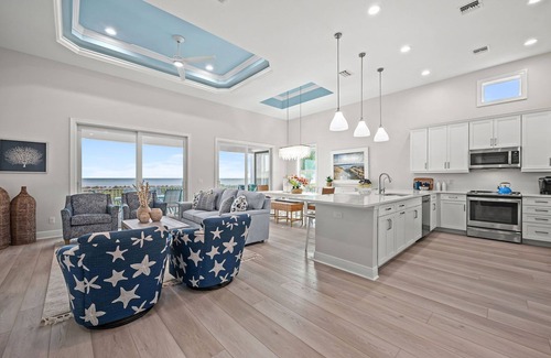 South Island House | 8214 Private Beach House w/Heated Pool & Ocean Views!