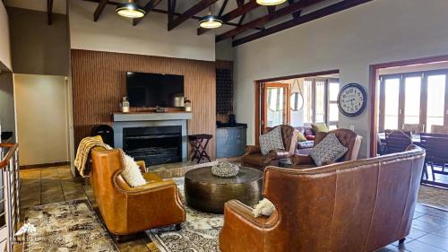 Dullstroom Apartment | 848 at Highland Gate by Euphoric Leisure