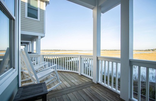 Bonito Boathouses House | 867 Bonito Rd