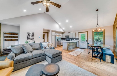 Suches Cabin | 89 m² Cabin ∙ 2 bedrooms ∙ 4 guests
